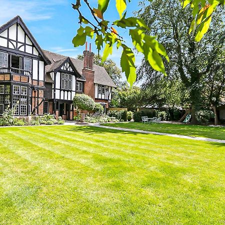 Tudor Grange Bournemouth Kültér fotó